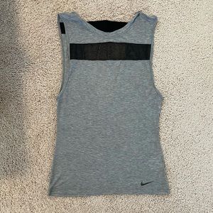 Nike tank